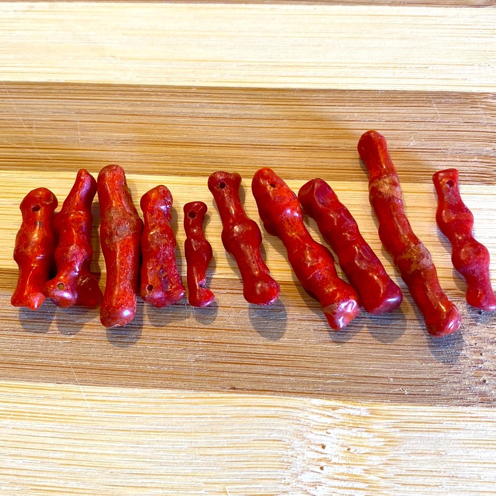 COPY - Red coral (drilled) 10 pieces